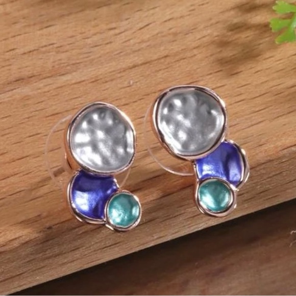 Jewelry - Chain of Bubbles Circles Effervescent Paint Palette Artsy Dent Divot Dimple Stud